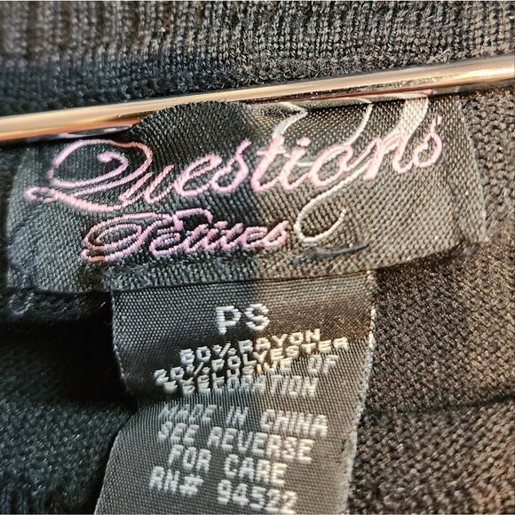 Questions Black Off the Shoulder Sweater Petites Small - Picture 9 of 9